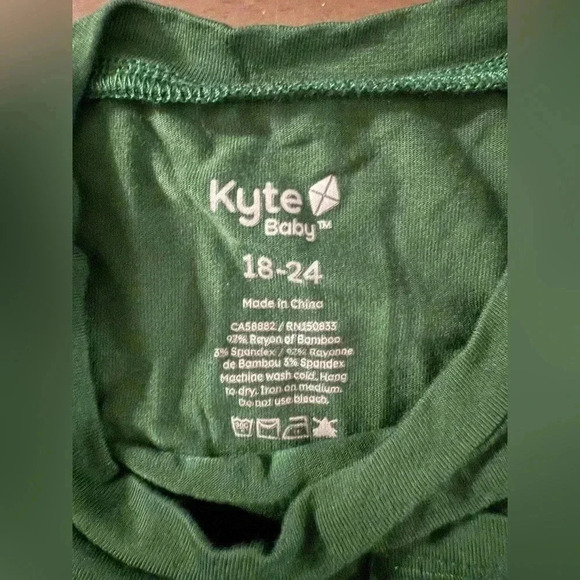 Kyte Baby Toddler Crew Neck Tee 2 Long and 1 Short Sleeve Bundle - Size 18-24 Mo - Picture 6 of 8